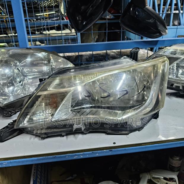 Fielder 161 Non Xenon Headlight