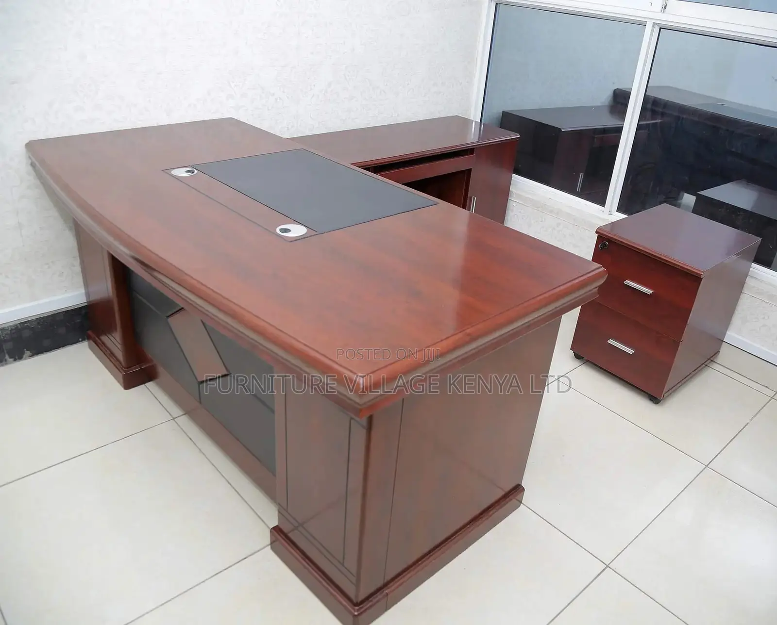 Office Desk: Executive Office Wide Top Boss Table(1600mm)