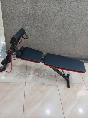 Compact Gym Bench – Multifunction Fitness Station