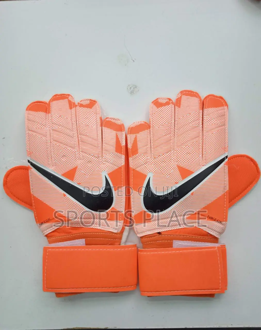 Nike Latest Goalkeeper Gloves - Football Gloves
