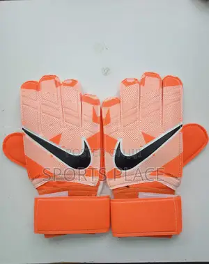 Nike Latest Goalkeeper Gloves - Football Gloves