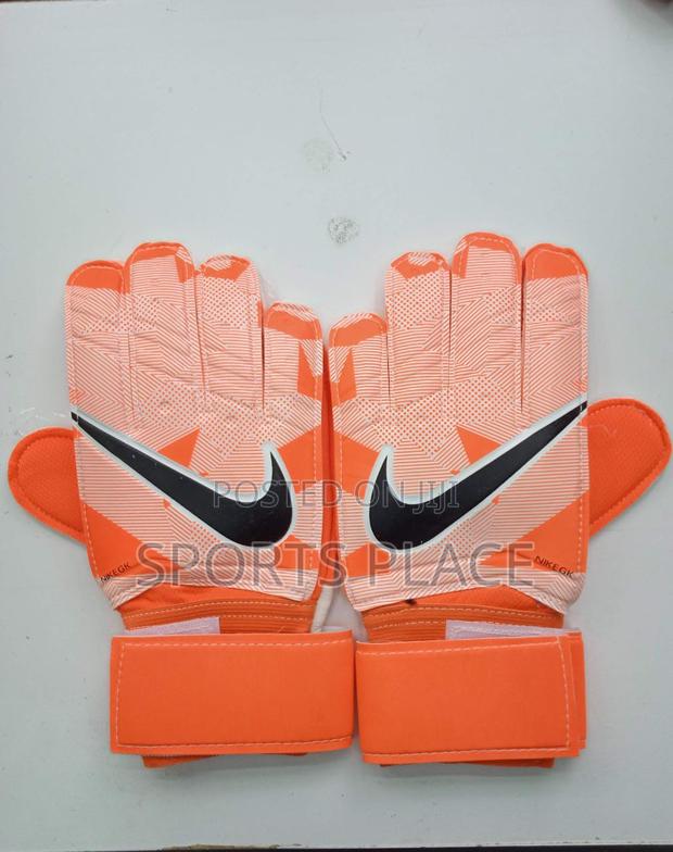 Nike Latest Goalkeeper Gloves - Football Gloves