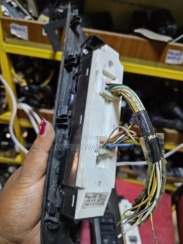 Main Switch Mazda Axela - thumbnail 3