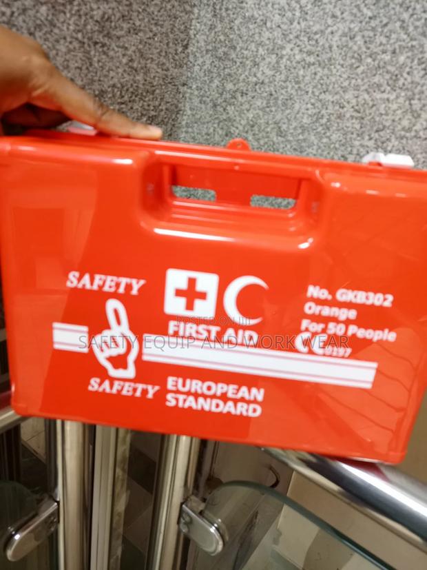 Gkb302 Emergency Medical Box Group First Aid Standard.
