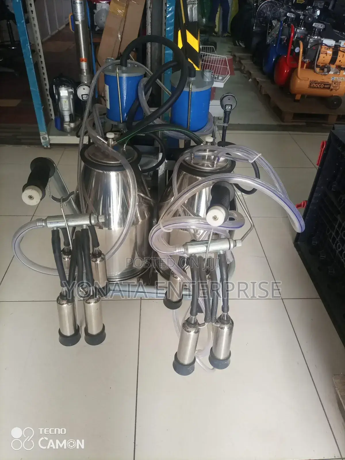 Milano Double Cow Milking Machine