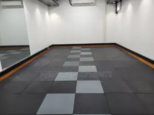 Antislip Rubber Flooring for Sporting Areas/Gym Mats
