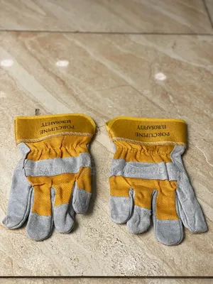 Short Leather Gloves Tough Grip And Short Cuff