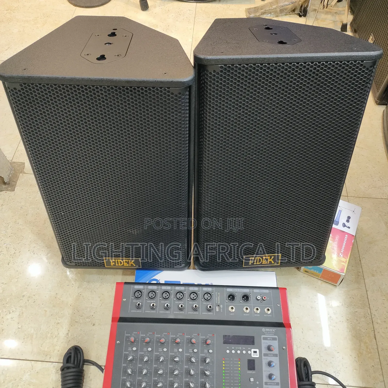 12" Fedik Speaker's ,6 Channels Max Mixer and BNK Wireless