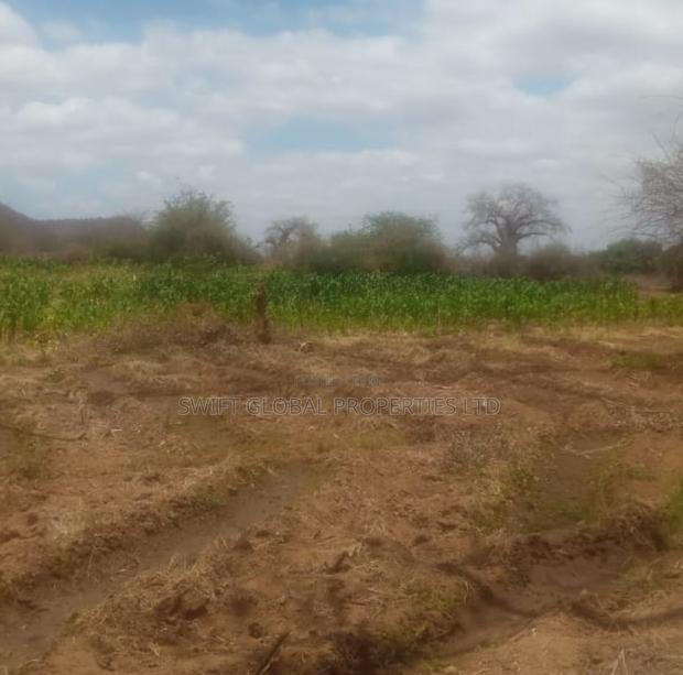 75 Acres Touching Athi River in Kambu Is Available for Sale - thumbnail 4