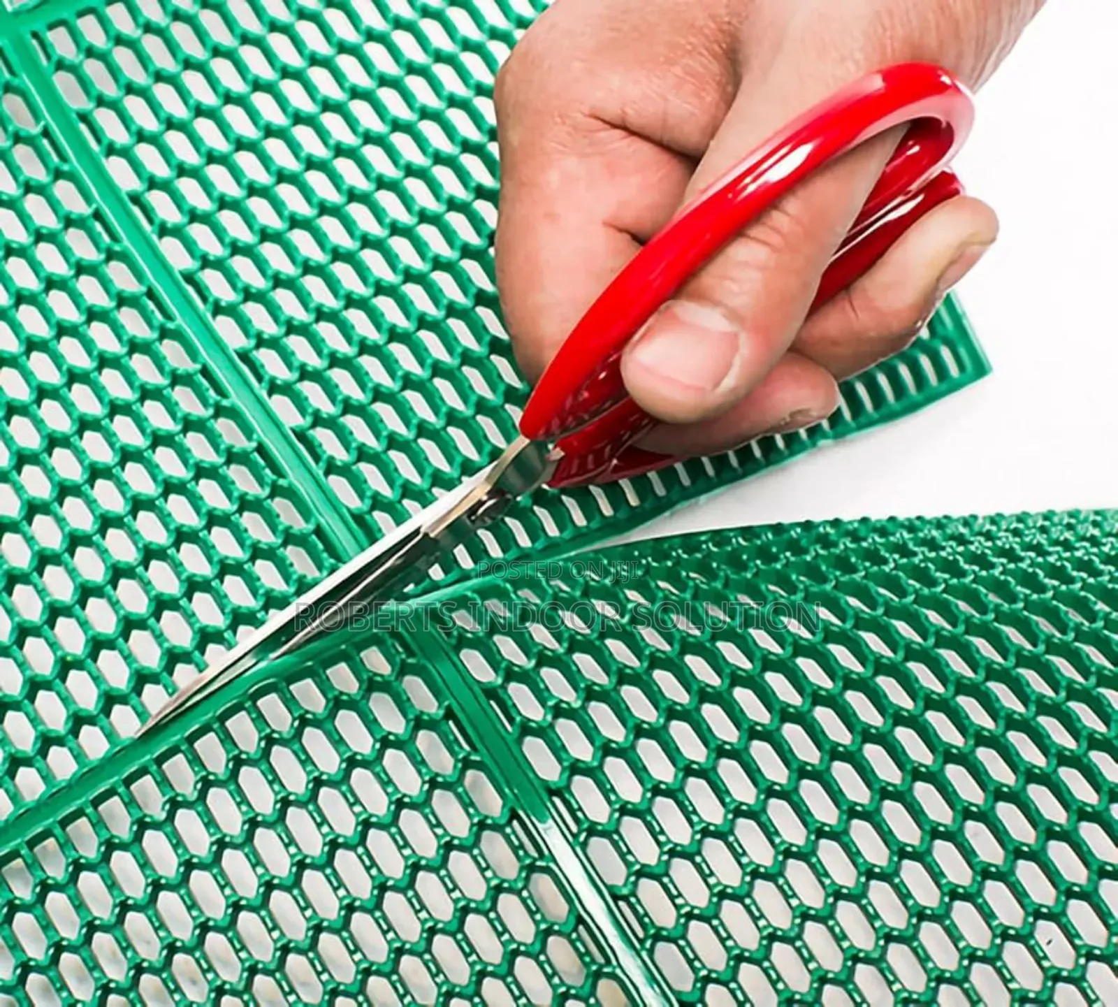 – Green PVC Runner Posts