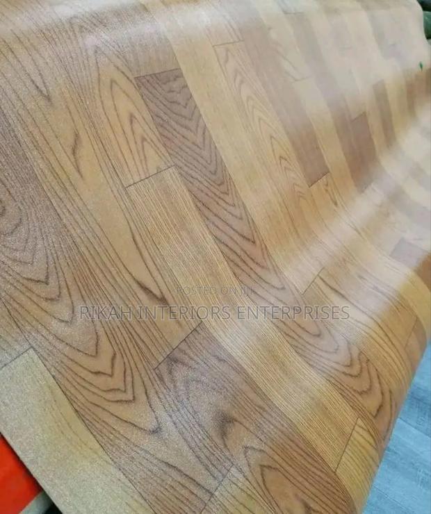 Vinyl Flooring - main view