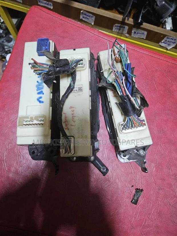 Main Switch Subaru Legacy 2009 - thumbnail 3
