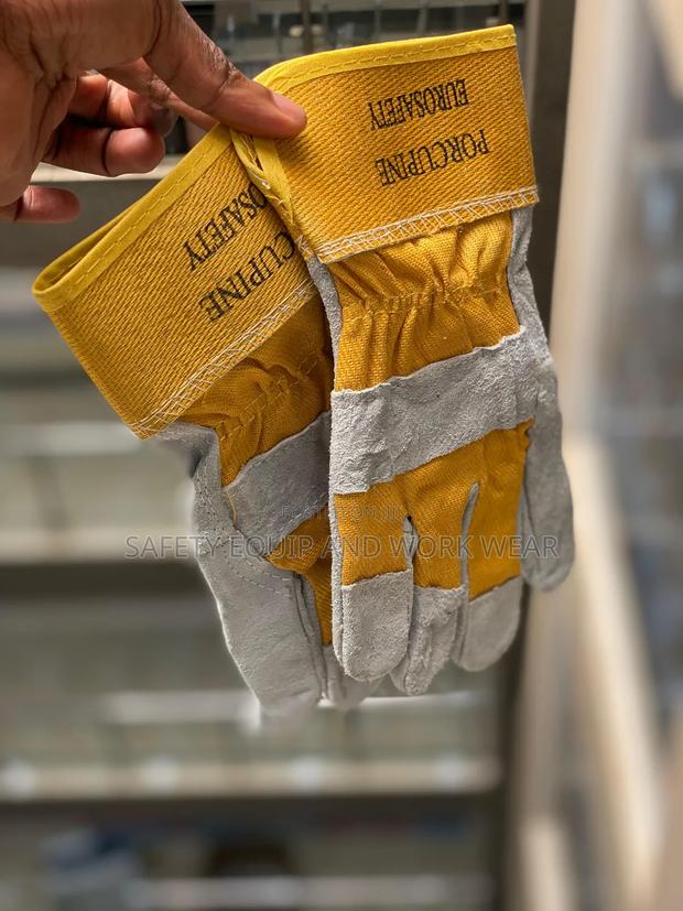 Short Leather Ppe Gloves - main view