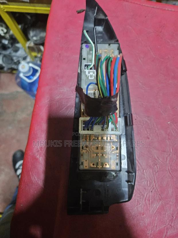 Main Switch Subaru Br9
