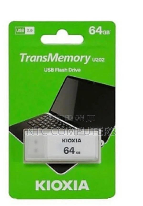Kioxia Transmemory U202w 64gb Flash Drive Usb 2.0 White