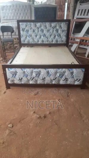 Courful Mocket Bed 5by6