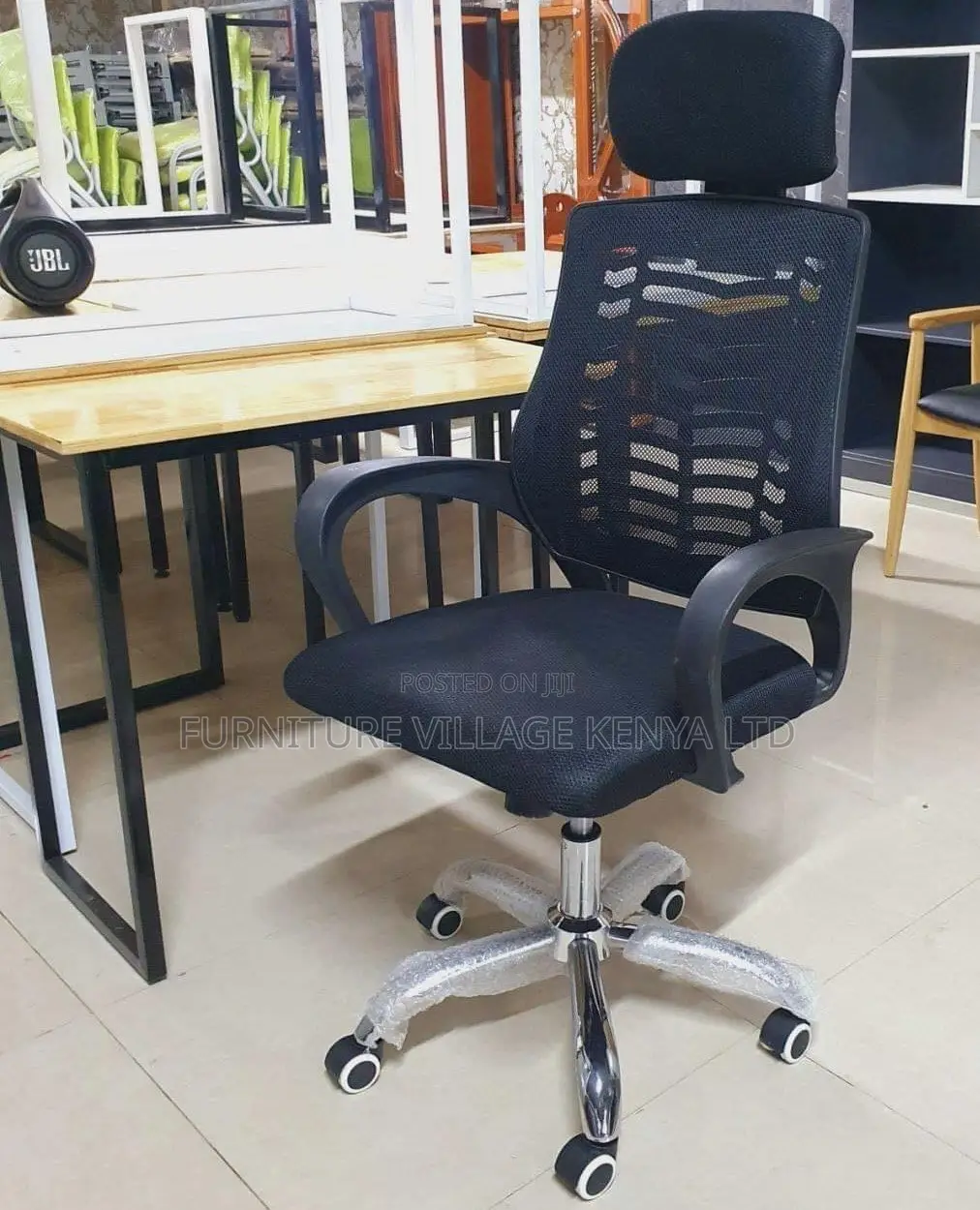 Office Chair:Secretarial Mesh Ergonomic Headrest Seat-Wheels