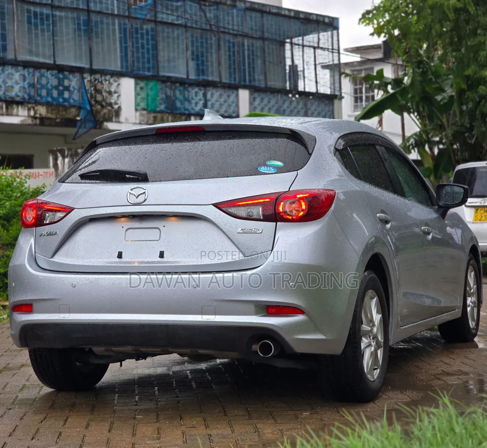 Mazda Axela 2018 Silver