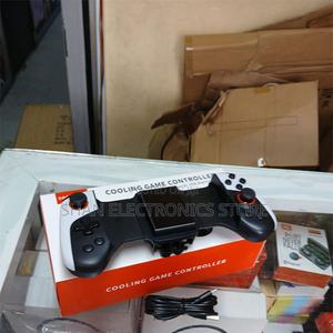 Pass-Throughing Charging Mobile Gaming Controller - thumbnail 2