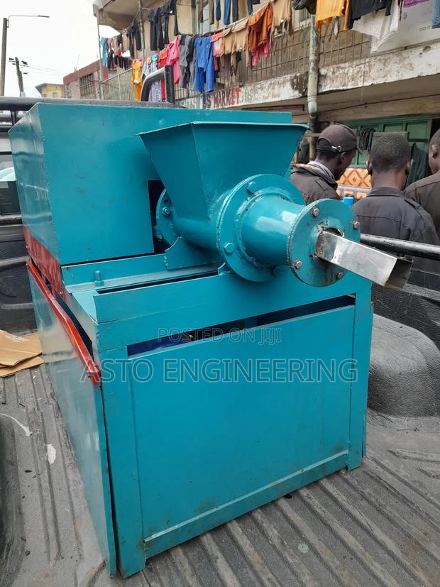 Briquette Extruder Machine