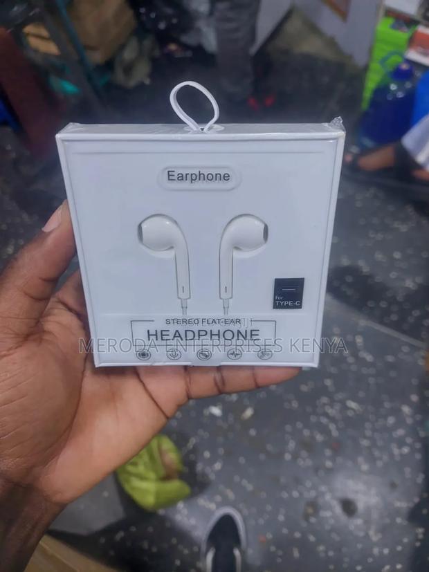 Stereo Flat Ear Headphones White - thumbnail 3