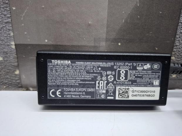 Toshiba Ac Original Genuine Adapter 19v 2.37a 45w - thumbnail 4