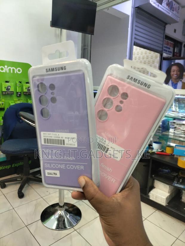 S24 Ultra Pink Silicon Case!