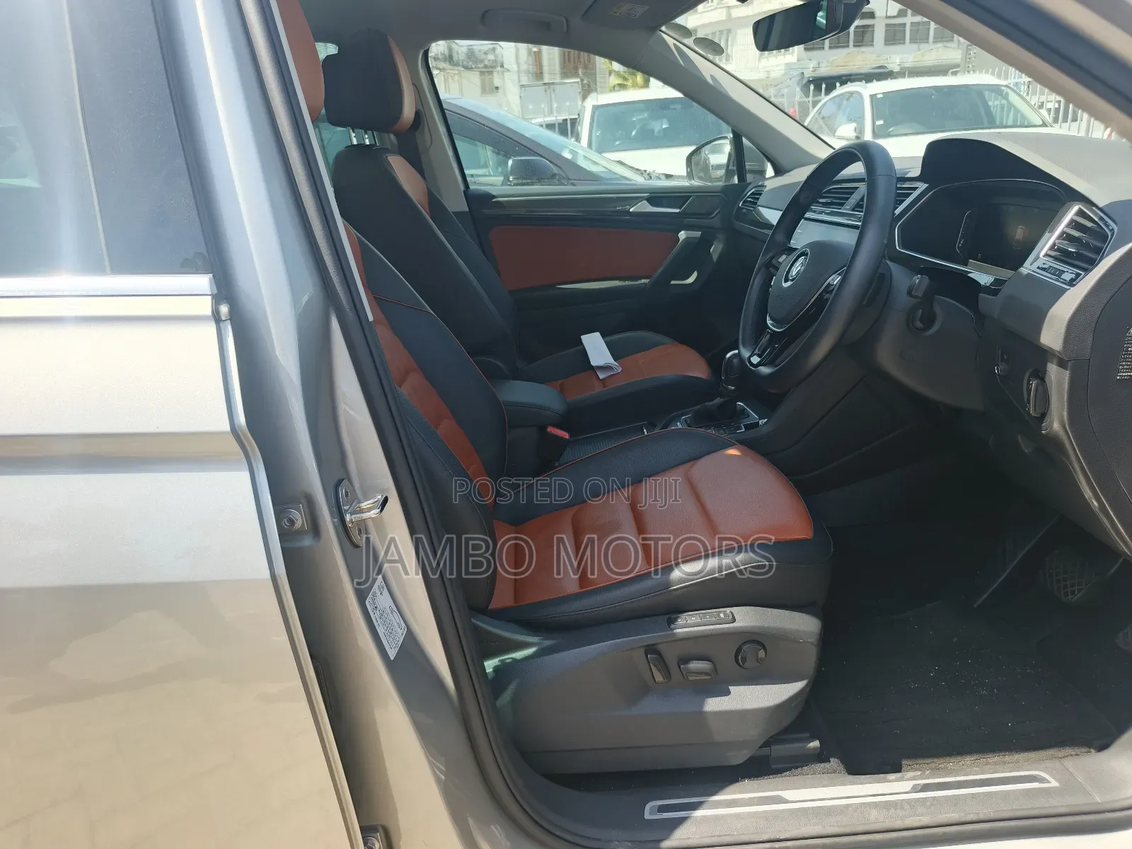 Volkswagen Tiguan 2.0T SEL R-Line AWD 4MOTION 2019 Gray