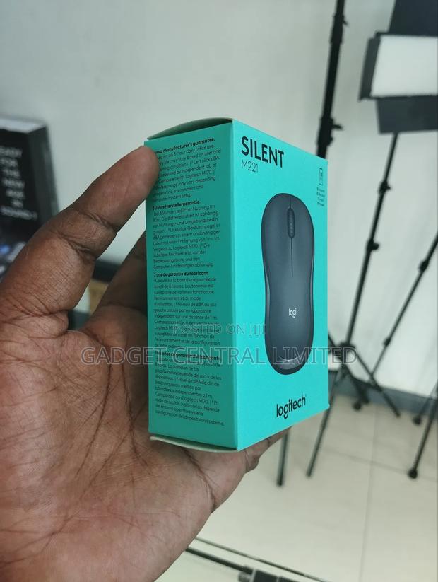 Logitech Silent M221 Mouse - thumbnail 2