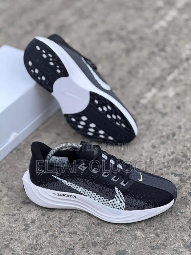 Quality Nike Zoom X Pegasus Plus Runners - main view