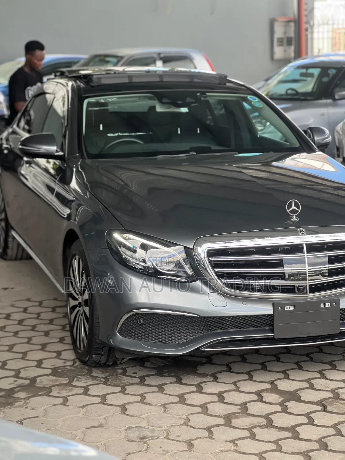 Mercedes-Benz E400 2018 Gray