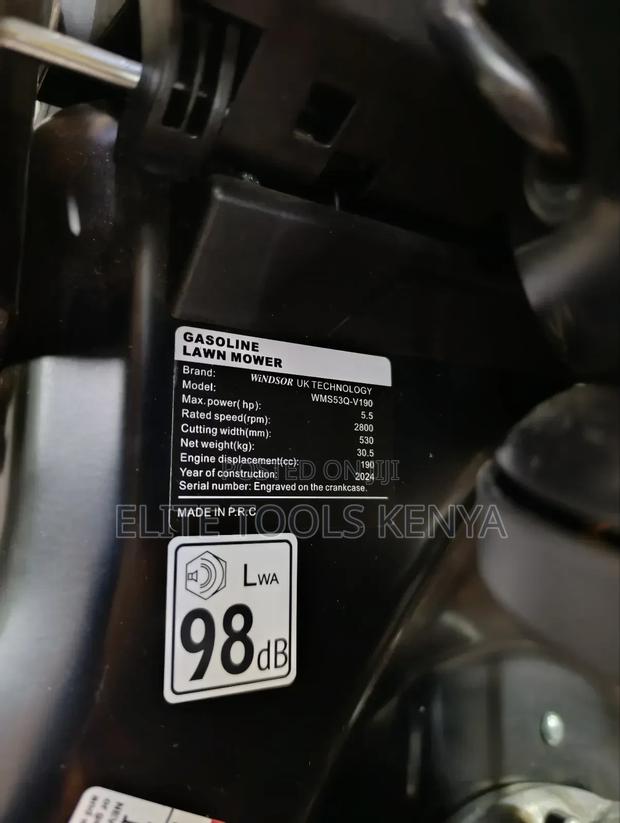 Gasoline Lawn Mower - thumbnail 3