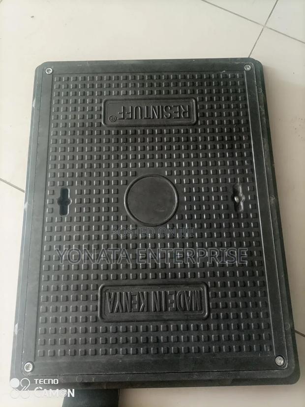 Locable 12t Manhole Cover (18*24) 450*600