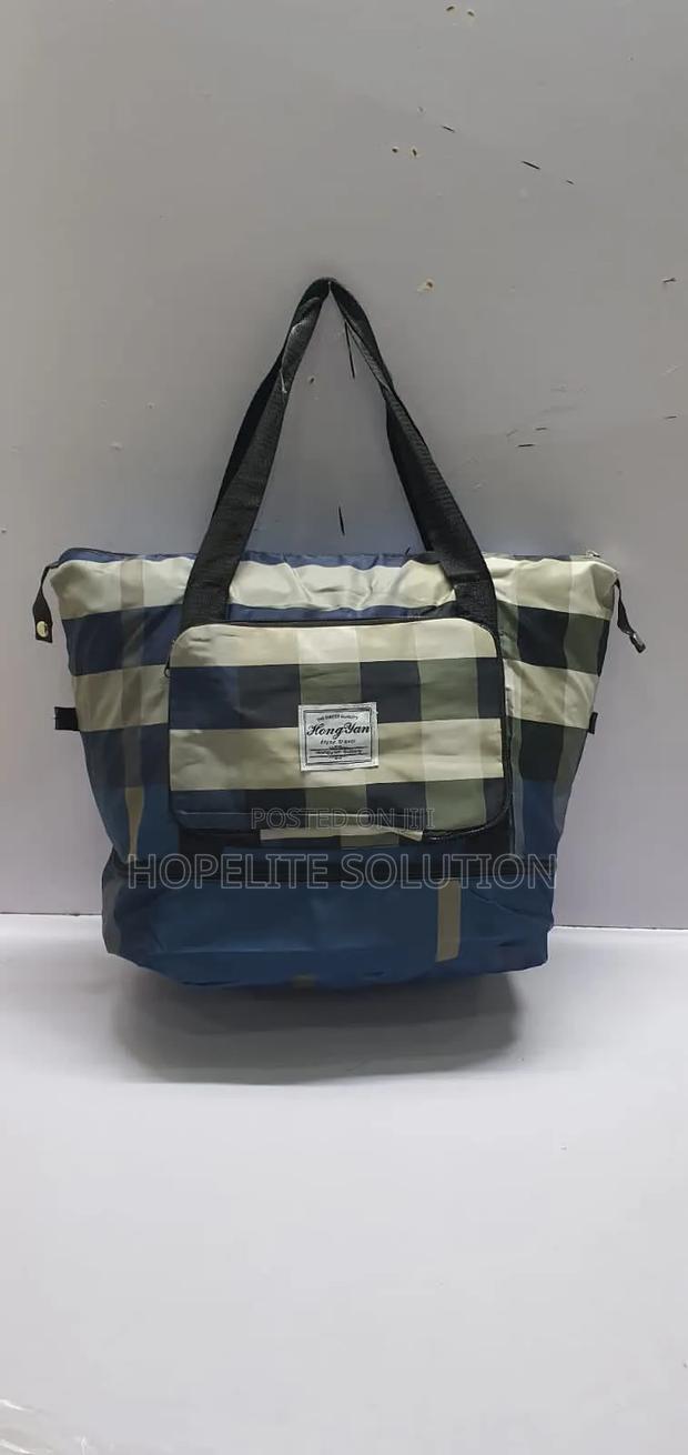 Water Proof Expandable Travel Bag - thumbnail 2