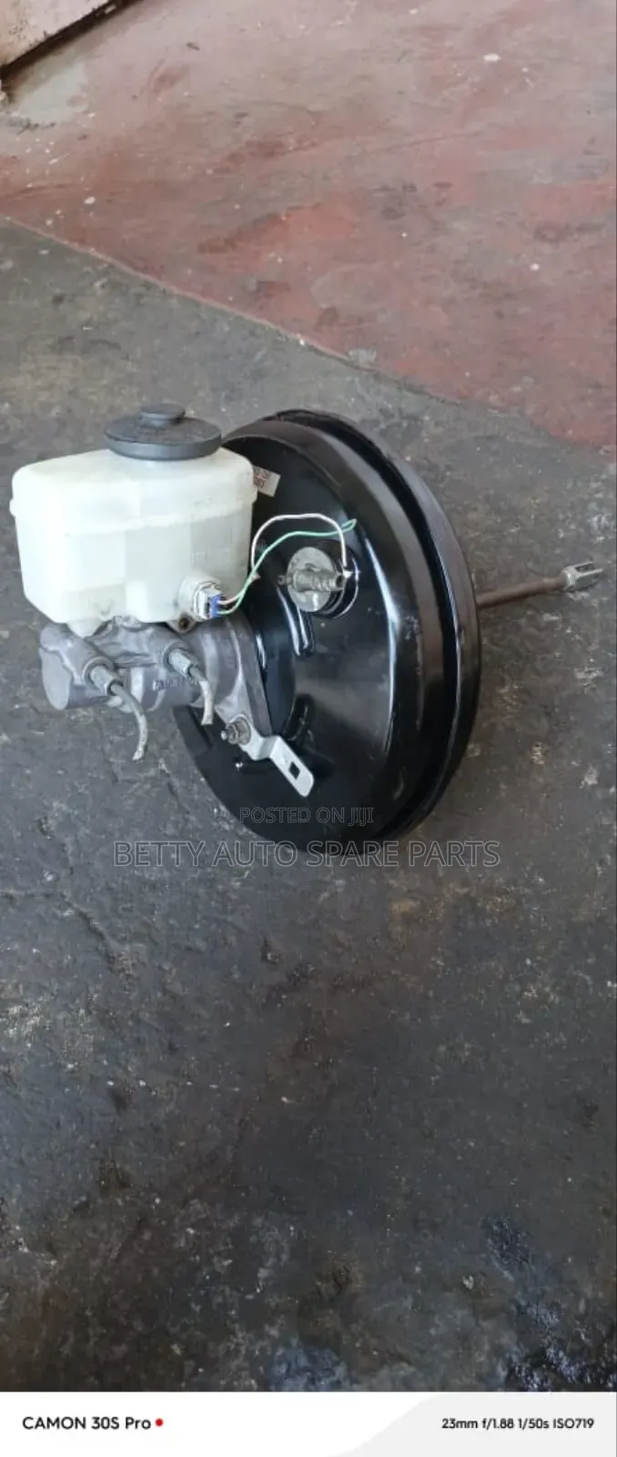 Prado 120/Hilux/ Surf Brake Booster