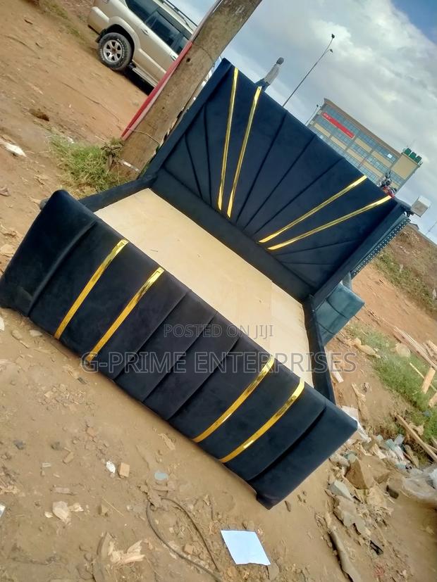 Modern Chester Bed (Black With Gold) - thumbnail 2
