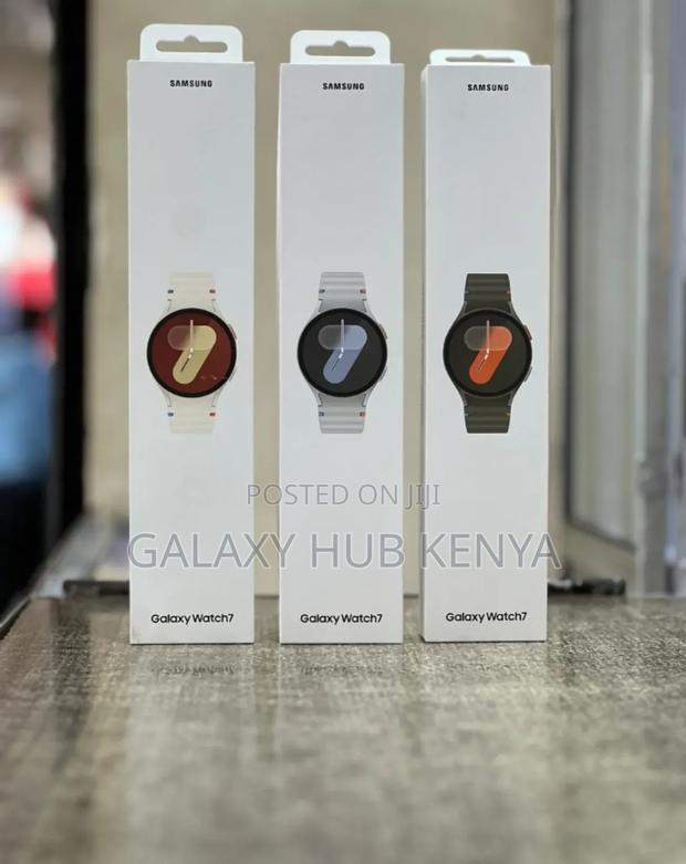 Samsung Galaxy Watch 7 44mm - main view