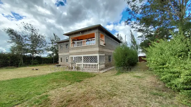 4bdrm Mansion in Kandisi for sale