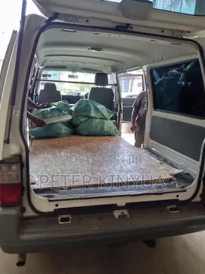 Fast, Safe Reliable Van and Pickup Transport Service