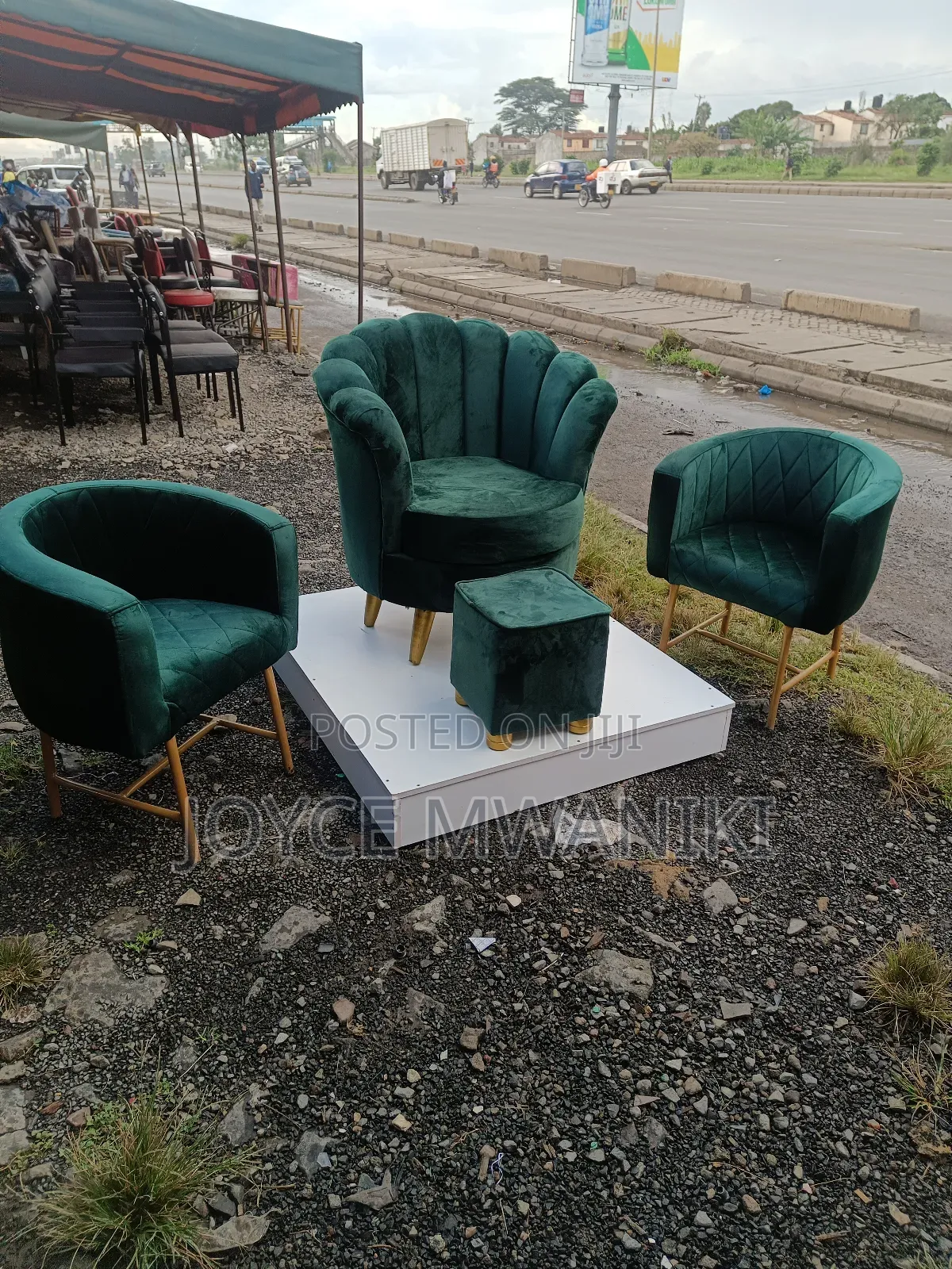2 Manicure Seats and a Pedicure Set, Green 