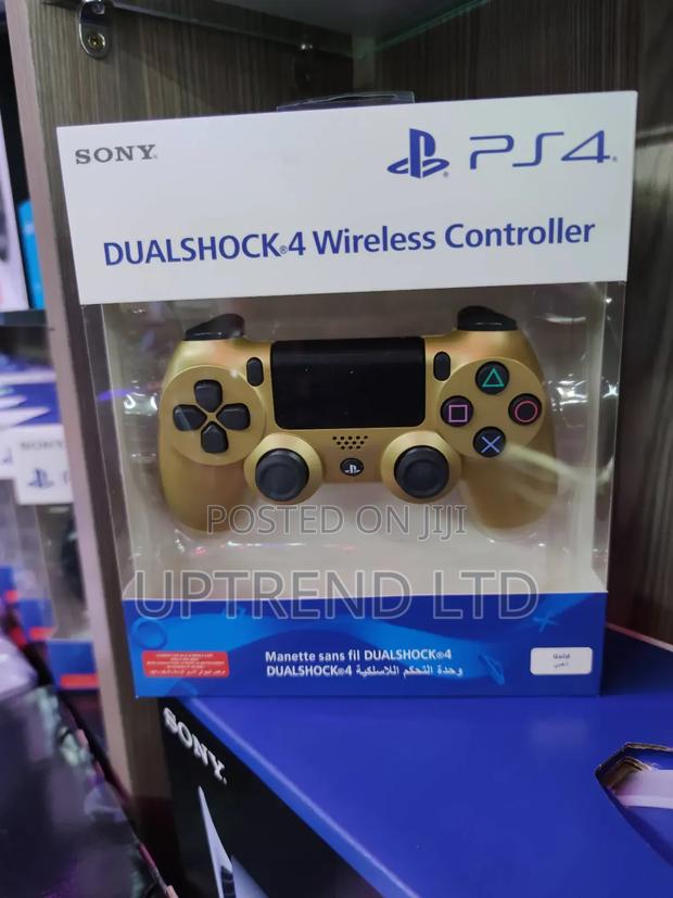 Golden Ps4 Controller New New - main view