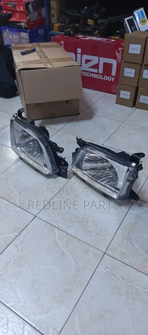 Subaru Forester Sf5 Plastic Headlights