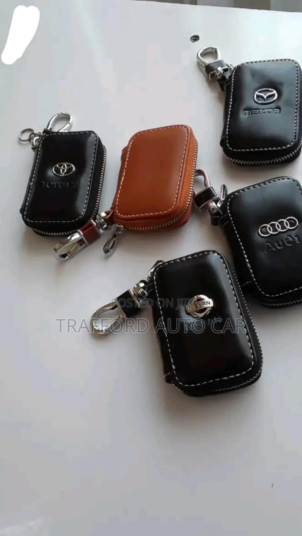 New and Improved Pocket Car Key Holders - main view