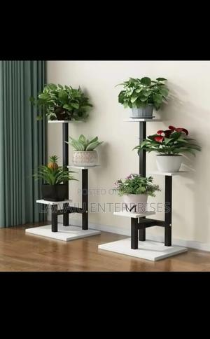 Flower Stand - main view