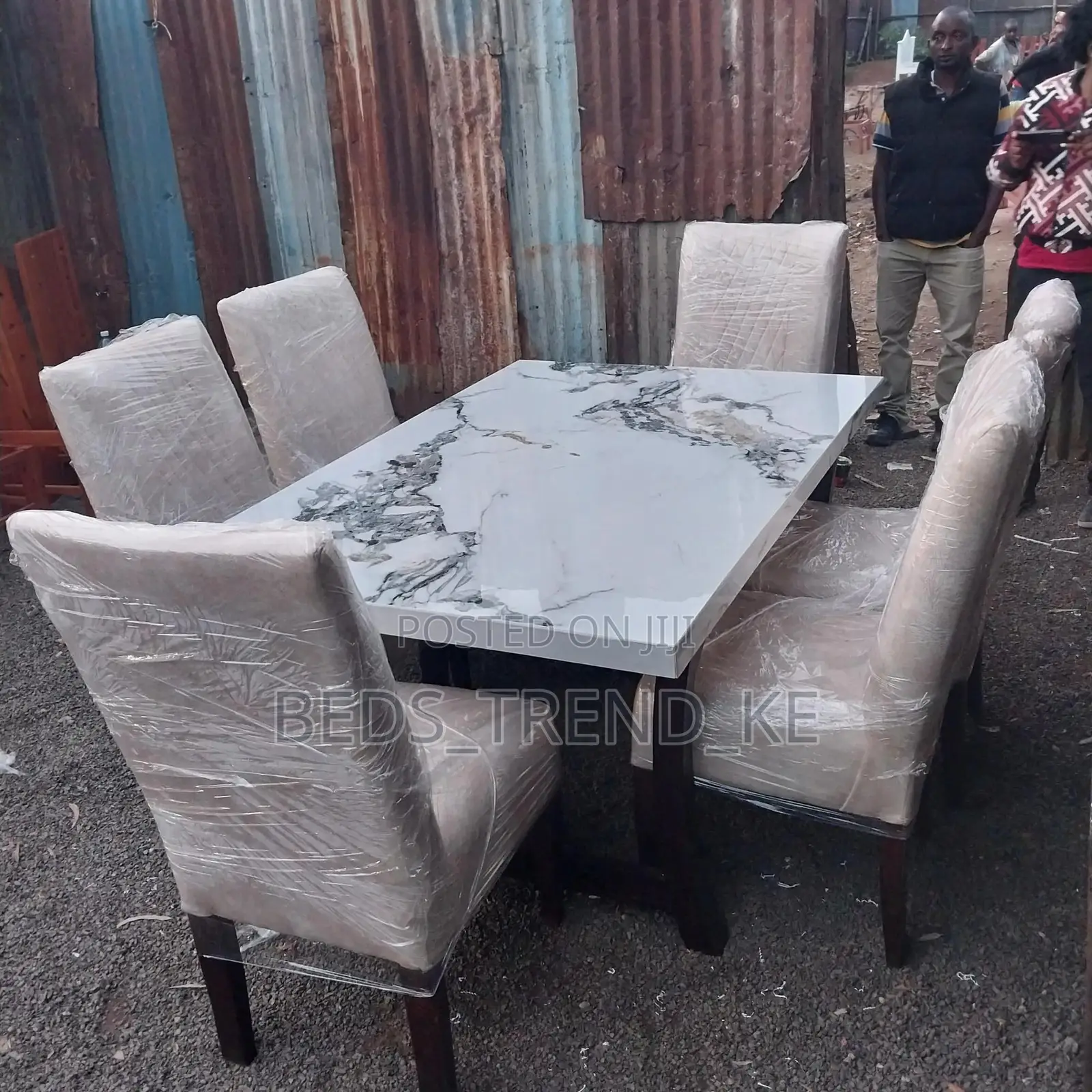Dinning Table