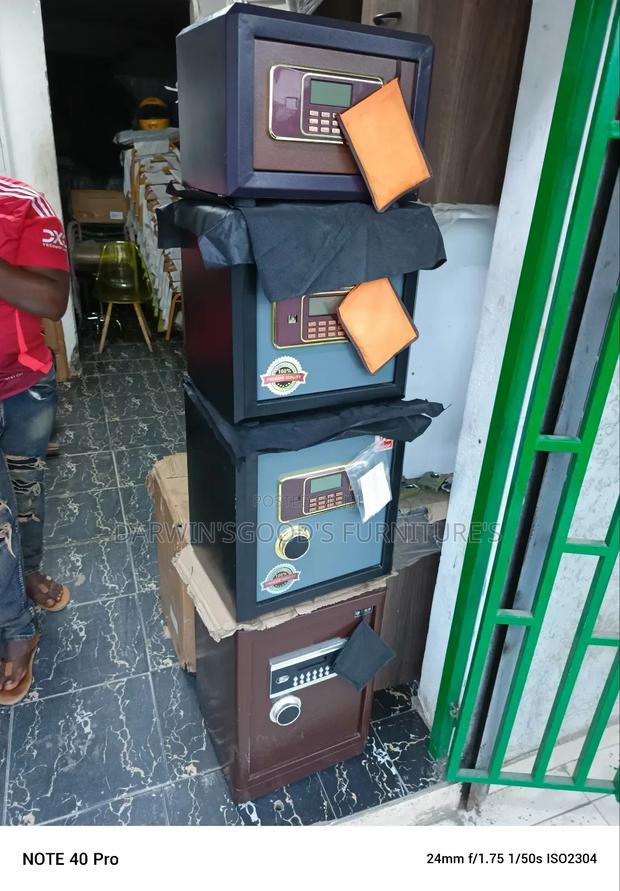 Fireproof Safe Box