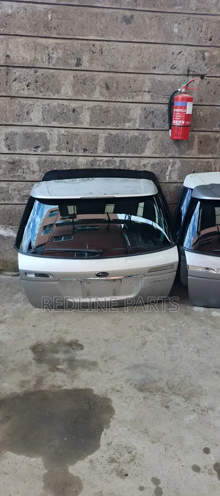 Subaru Legacy /Outback Tail Gates.