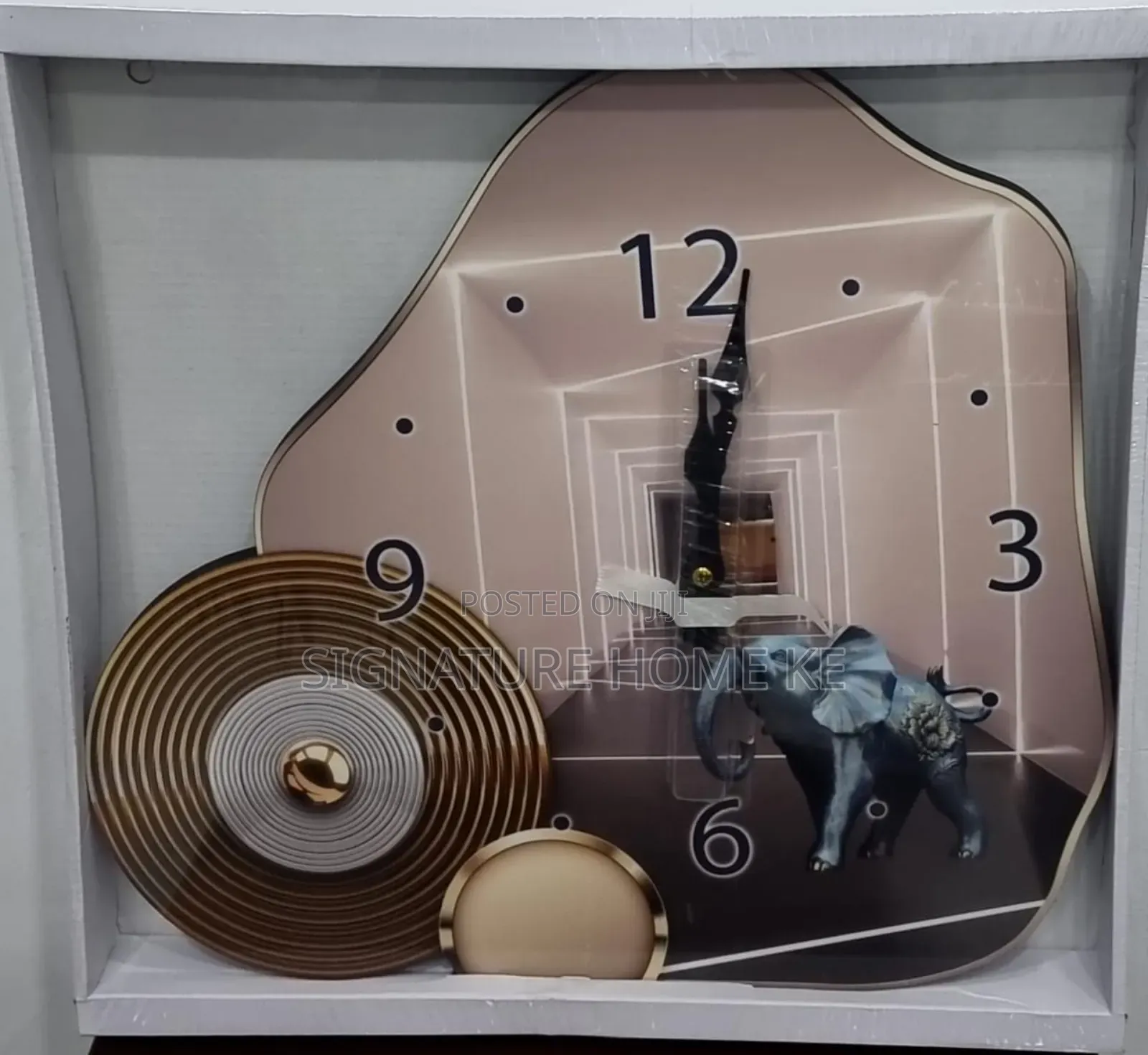 Elegant Wall Mounted Wall Clock
