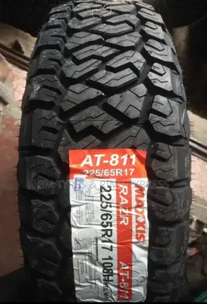 225 /65 R17 Maxxis Razr (811) All Terrrain.