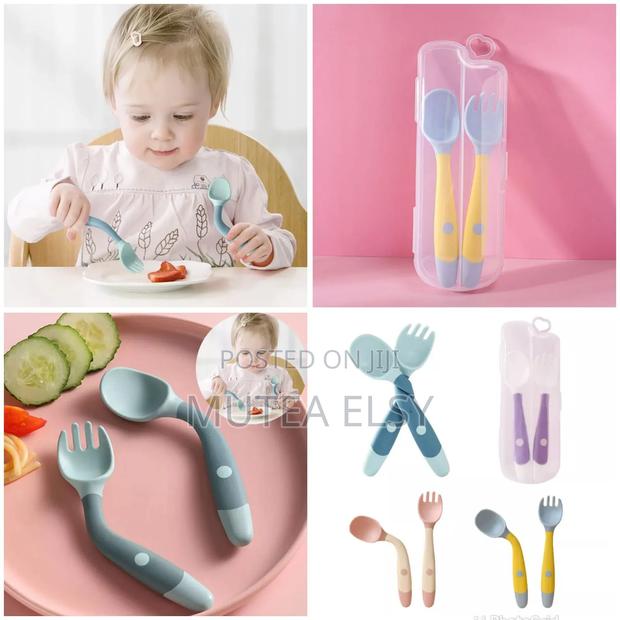 2 PCS Kids Bendable Silicone Spoon Fork Sets - main view